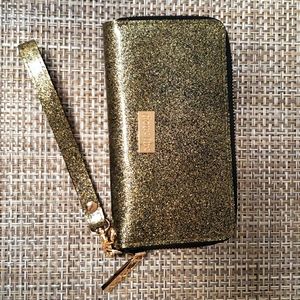 Deux Lux wristlet